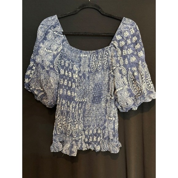 Maurices Tops - Women's Blue Paisley Smocked Maurices Blouse Size L